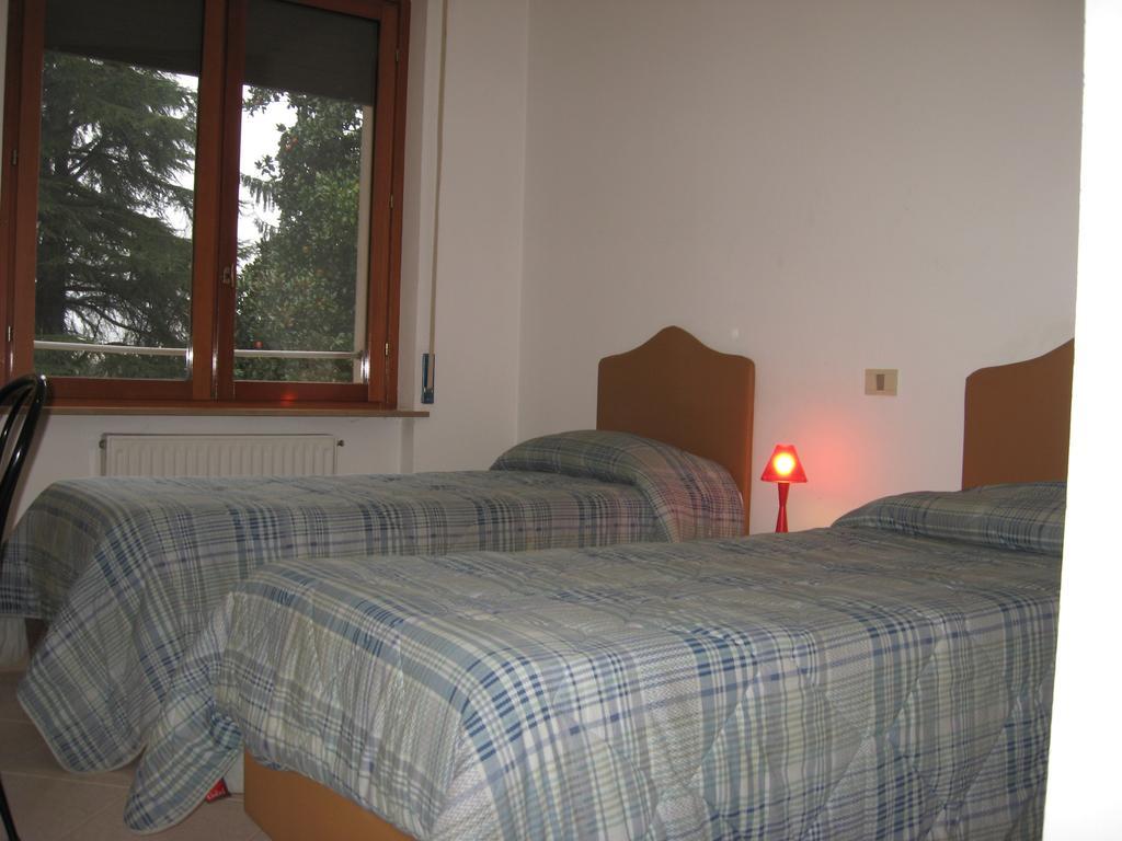 Albergo Ristorante Rosade Tavagnacco Habitación foto